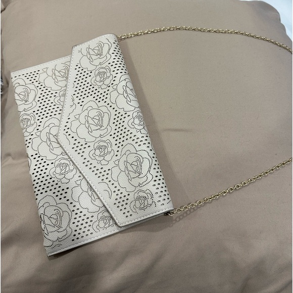 Altar’d State Crossbody Purse - Picture 2 of 4